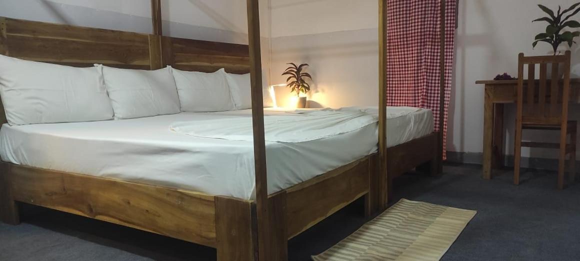 Swiss Kiss Beach Resort Uppuveli ห้อง รูปภาพ