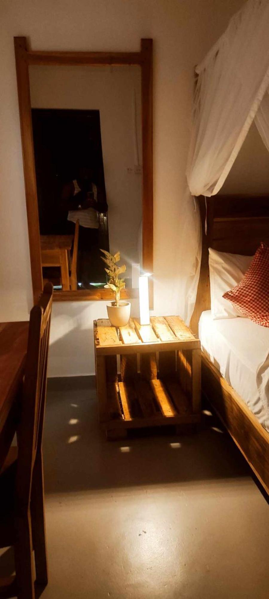 Swiss Kiss Beach Resort Uppuveli ภายนอก รูปภาพ
